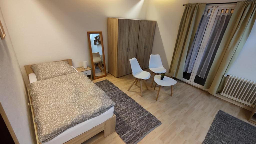 Ferienwohnung-Monteurwohnung Berta, 3 Personen In Kleve, Zentrale Lage كليفي المظهر الخارجي الصورة