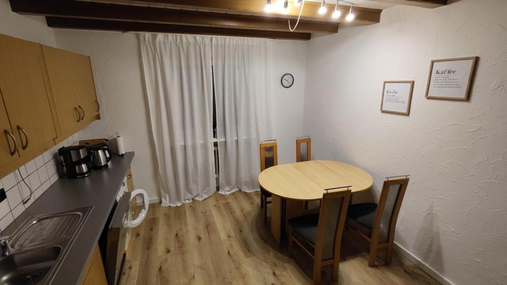 Ferienwohnung-Monteurwohnung Berta, 3 Personen In Kleve, Zentrale Lage كليفي المظهر الخارجي الصورة